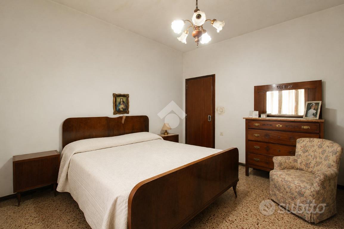 House in Monsummano Terme, Le Case - Vista 2