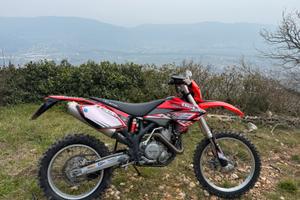Moto Beta RR Enduro 400