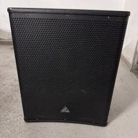 Subwoofer behringer dr 18”