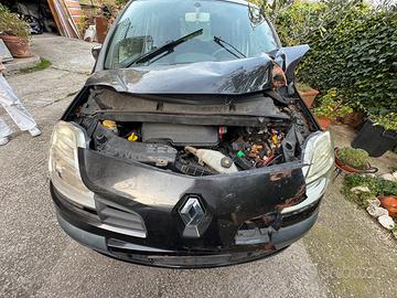 Renault Modus Incidentata
