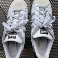 Adidas donna modello Superstar