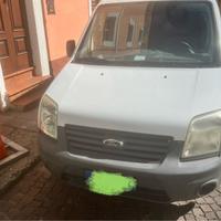 Furgone Ford Transit motore NUOVO