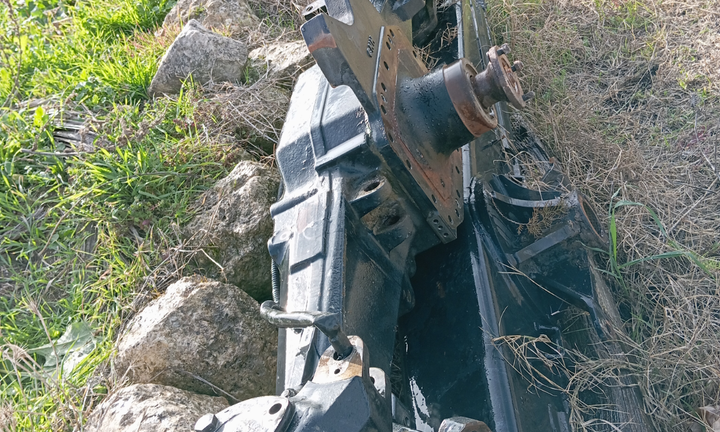 Assale/ponte anteriore sospeso cnh