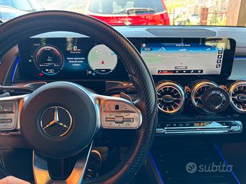 EQB 300 4Matic Full Electric