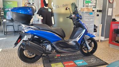 Piaggio Beverly 350