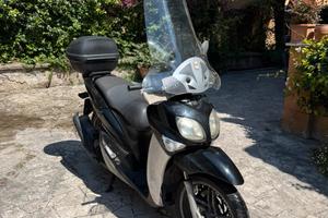 Yamaha Xenter 150
