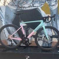 Scott addict rc 10 tg l ed m