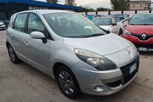 Renault Scenic Scénic X-Mod 1.5 dCi