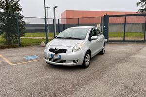 Toyota yaris 1.0 benzina UNICO PROPRIETARIO