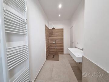 Set Completo Miscelatore Bagno - Jacuzzi