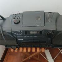 stereo portatile anni 90 con mangiacassette radio 
