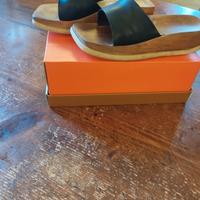 zoccoli in legno e pelle 