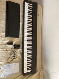 Digital piano P-225
