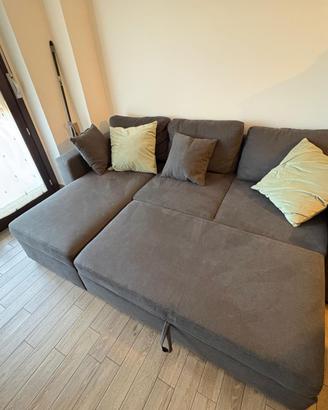 Divano con chaise longue