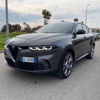 Alfa Romeo Tonale Speciale Q4 ibrida plug in