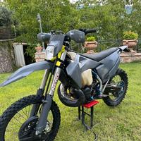 Husqvarna te 300i