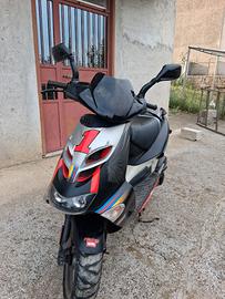Aprilia SR 50