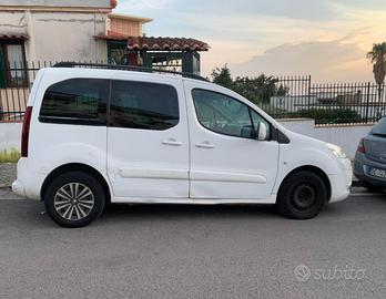 2013 peugeot partner tepee