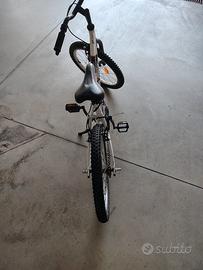 Mountain bike Mtd Rockrider