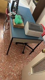 Scrivania in metallo