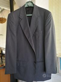 vestito estivo da uomo color grigio chiaro