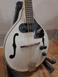 Mandolino Stagg Bluegrass M50E elettrico