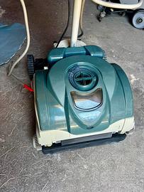 Robot pulitore piscina
