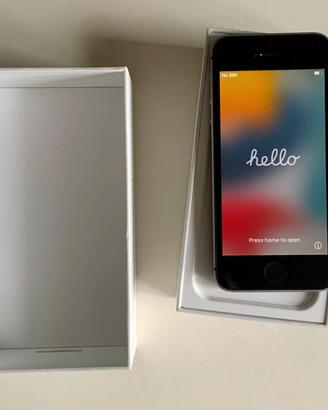 iPhone SE nero 16 GB