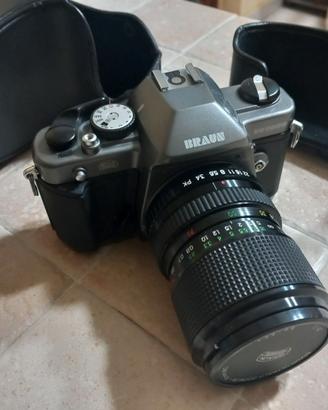 Fotocamera reflex 35mm Braun SR2000 con obiettivo