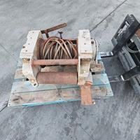 Verricello idraulico 