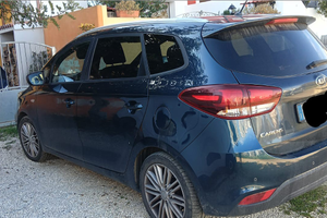 Kia Carens usato