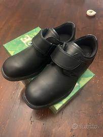 Scarpe ortopediche sanitarie