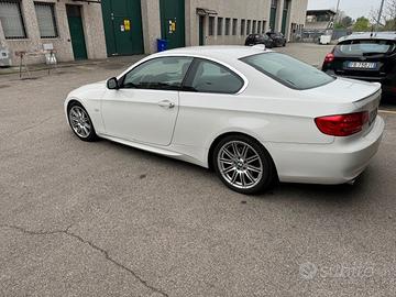 BMW Serie 3 (E92) - 2011