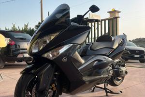 Yamaha tmax