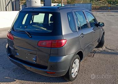 Mazda 2 diesel 