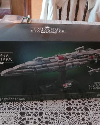 Home One Starcruiser  LEGO