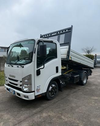 Isuzu M21 ribaltabile