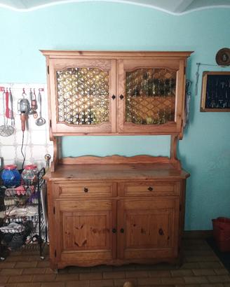 Arredo taverna stile rustico