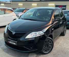 Lancia Ypsilon 1.2 69 CV 5 porte Gold