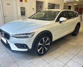 VOLVO V60 Cross Country D4 AWD Geartronic Busine