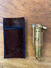 Accendino militare antivento a benzina in ottone