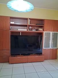 mobile soggiorno e credenza von tavolo