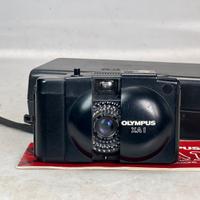 Olympus XA1 obbiettivo Zuiko