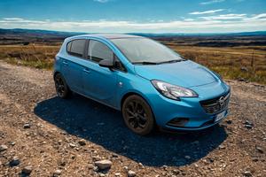 Opel Corsa 5 porte 1.2 BiColor 70cv