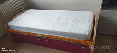 Letto con cassettoni moretti compact