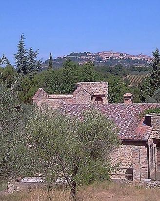 Rustico / Casale di 322 m² con più di 5 locali a M