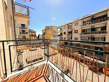 3 LOCALI A NAPOLI