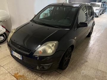 FORD Fiesta + 1.4 TDCi 5p.