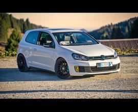 VOLKSWAGEN Golf 6ª serie - 2011