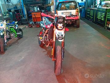 Moto Husqvarna